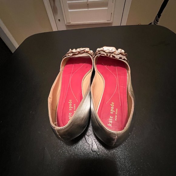 Kate Spade size 8 1/2 leather silver open toe shoes - Picture 8 of 13